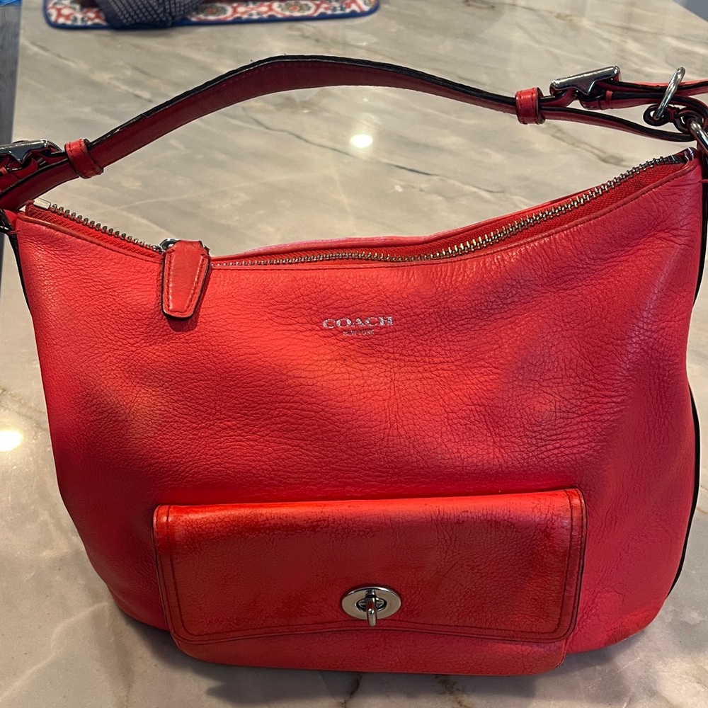 Coach Coral Courtenay Leather Hobo Bag TurnLock Pocket 22381P *As-Is*